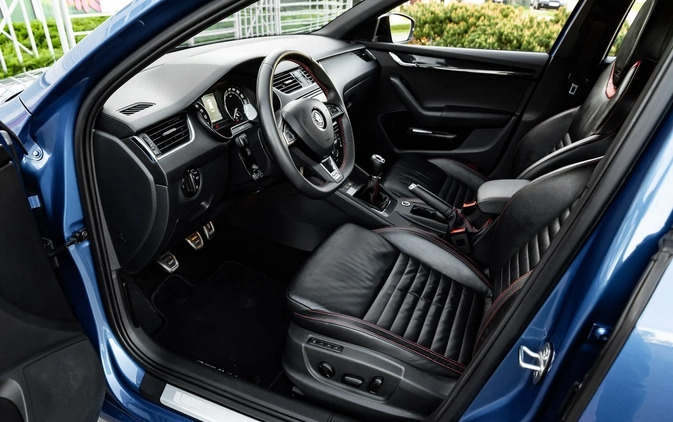 Skoda Octavia cena 59900 przebieg: 198000, rok produkcji 2015 z Poddębice małe 781